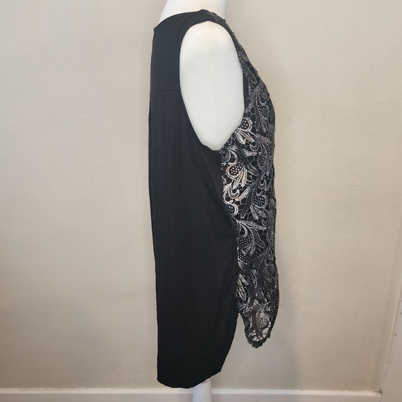 Black and lace sleeveless top, XL - Picture 3 of 8